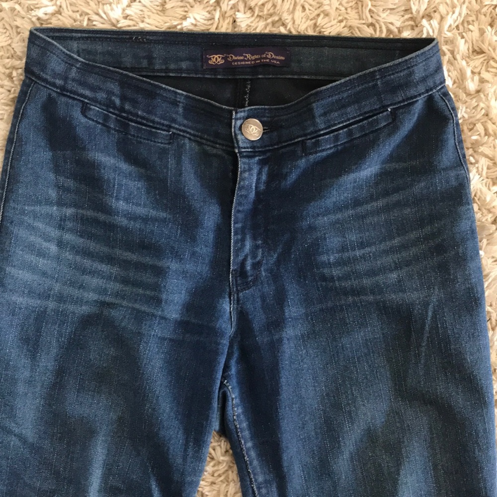 High Rise Crop Jegging - Picture 2 of 3